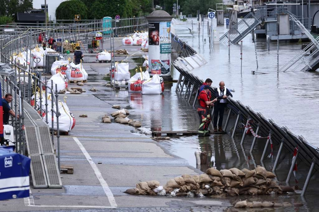 U Njemačkoj haos zbog poplava: Milionske štete, zgrade evakuisane, Scholz otkazao skup...